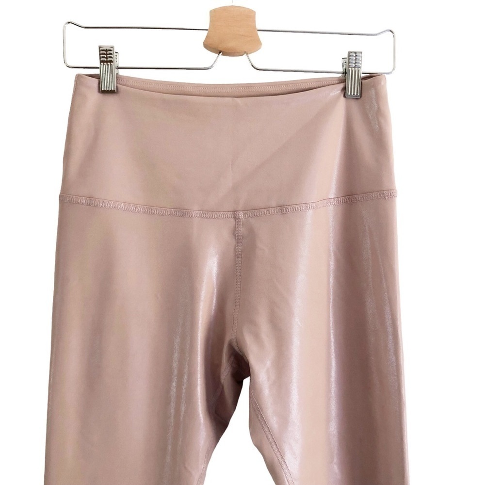 Beyond Yoga Pearlized High Waisted Shine Leggings Pink Large Made USA - Picture 6 of 12